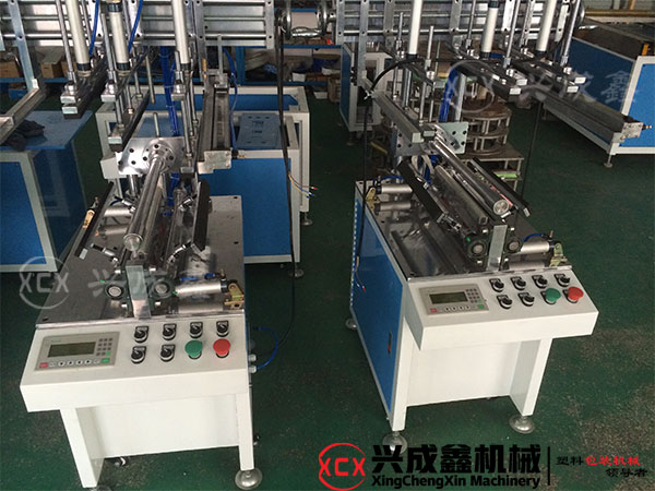 PET圓筒成型機(jī)搭配UV燈管使用，與PVC塑料圓筒成型有區(qū)別
